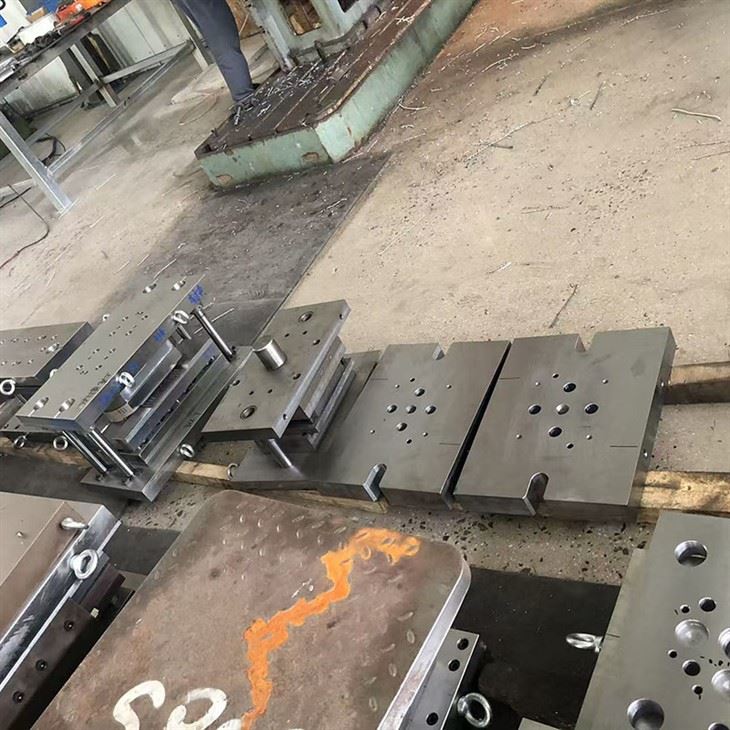 Deep Drawing Die Manufacturer | Custom Metal Stretching Tooling Factory suppliers Deep Drawing Die Manufacturer | Custom Metal Stretching Tooling Factory suppliers